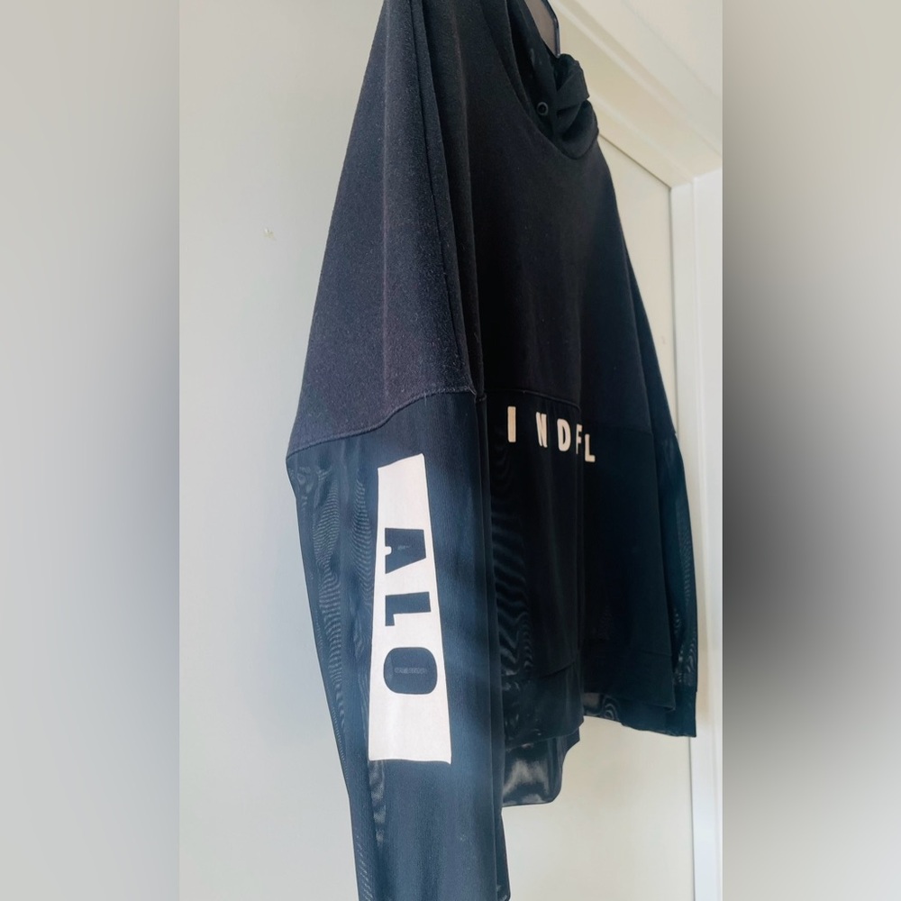 ALO YOGA Rare Oversized Mindful Movement Black Hoodie with Mesh Detail - Picture 7 of 10